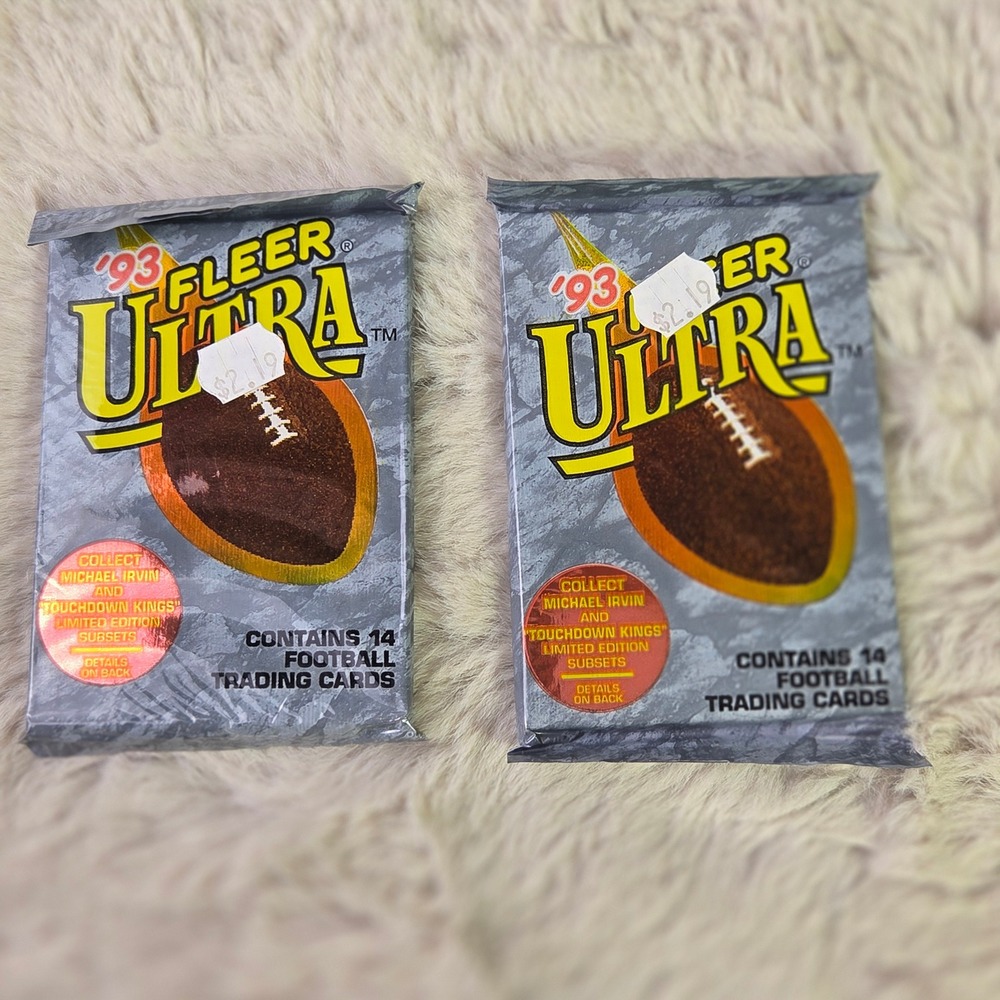 1993 Fleer Ultra Football Trading Card Packs Lot of 2 Sealed 14 Cards Each NFL